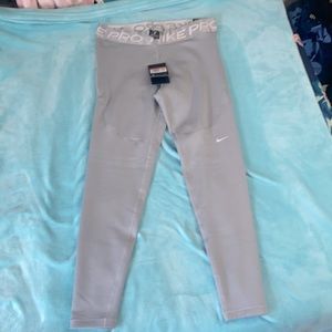 Nike Pro tight fit size L gray